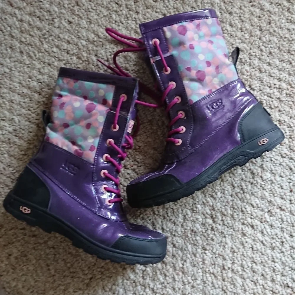 UGG Butte II Boots Purple Velvet size 6